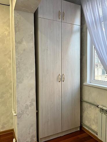 dressing table: Шифоньер, шкаф для одежды, Б/у, Прямой, ЛДСП — 1