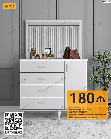 Komodlar: Ağ rəngdə modern komod – güzgülü model (Kod: 1354) - Ölçü: 40(d) × — 1
