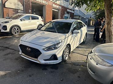 Hyundai Sonata: 2020 г., 2 л, Автомат, Газ, Седан
