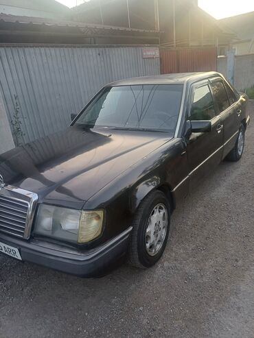 купить мерседес спринтер в европе: Mercedes-Benz W124: 1990 г., 2.3 л, Механика, Бензин, Седан