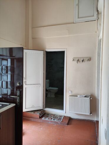 Uzunmüddətli kirayə mənzillər: Nizami Metrosunun Yaxinliginda 4/2 mertebesi 2 otagli menzil kiraye -da lalafo.az — 7 Uzunmüddətli kirayə mənzillər: Nizami Metrosunun Yaxinliginda 4/2 mertebesi 2 otagli menzil kiraye — 7