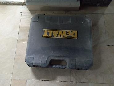 dewalt d2095: DEWALT maqnit əsaslı köhnə tip qazma qurğusu – daşıma çamadanında tam — 1