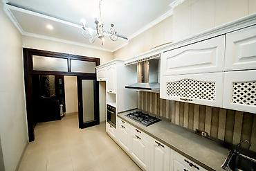 Продажа квартир: 4 комнаты, 188 м², Дордой Плаза ТРЦ Элитка, 14 этаж, Косметический ремонт — 5