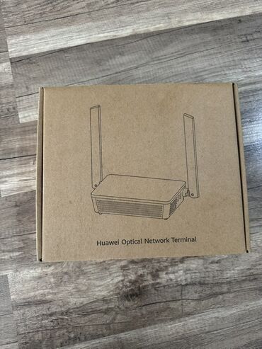 telrad modem: Huawei Optic modem Pakobka şəklindədir,qutusu var Artıq qaldığı üçün