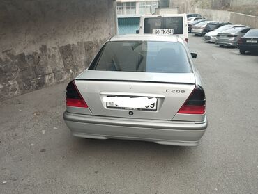 yeşqa mersedes: Mercedes-Benz C 200: 2 l | 1997 il Sedan