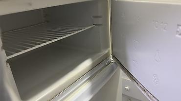 i̇kinci əl utu: İşlənmiş 2 qapılı Indesit Soyuducu Satılır, rəng - Ağ — 4