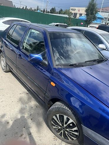 Volkswagen: Volkswagen Vento: 1994 г., 1.8 л, Механика, Бензин, Седан — 2