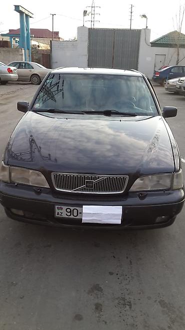 benzinli velosipet: Volvo S70: 2 l | 1998 il 134000 km Sedan — 1