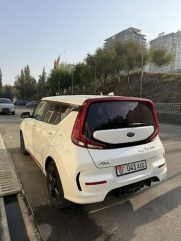 li one: Kia Soul: 2019 г., Кроссовер — 5
