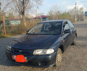 Mazda: Mazda 323: 1998 г., 1.4 л, Механика, Бензин, Хэтчбэк