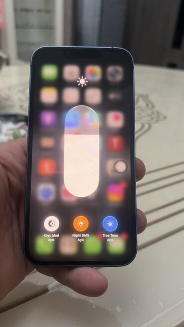 lavaş pişirme sacı: IPhone 13, Mavi, Face ID