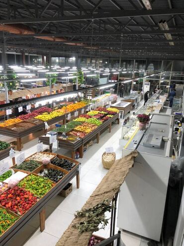 Mağazalar: Sabunçu rayonu Bakixanov qəsəbəsində,sahəsi 650 kv/m olan, obyekt — 4