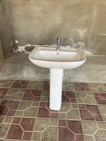 ag baliq: Ayaqüstü hamam çanağı (pedestal lavabosu) - Material: keramika — 4