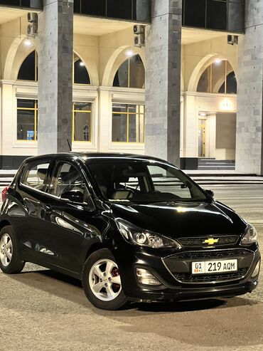 титан машина: Chevrolet Spark: 2019 г., 1 л, Автомат, Бензин