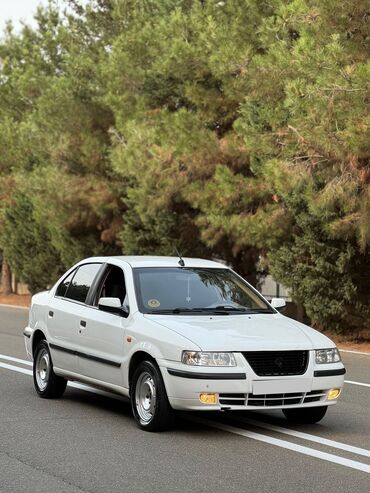 Iran Khodro: Khazar LX sedan - Kuzov: 4 qapılı sedan, ağ rəng - Mühərrik: önqapot — 2