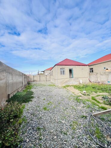 Həyət evləri və villaların satışı: 3 otaqlı, 100 kv. m, Kredit yoxdur, Orta təmir — 2