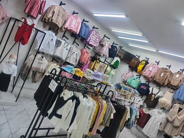 агентство недвижимости бишкек продажа домов: Аламединский рынок Сдается пол магазина Готовый бизнес с товаром