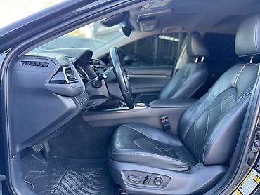 alba: Toyota Camry: 2018 г., 0.5 л, Автомат, Гибрид — 3