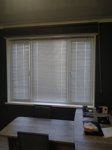 Жалюзи и рольшторы: Горизонтальные жалюзи Легкие горизонтальные жалюзи хорошая — 3