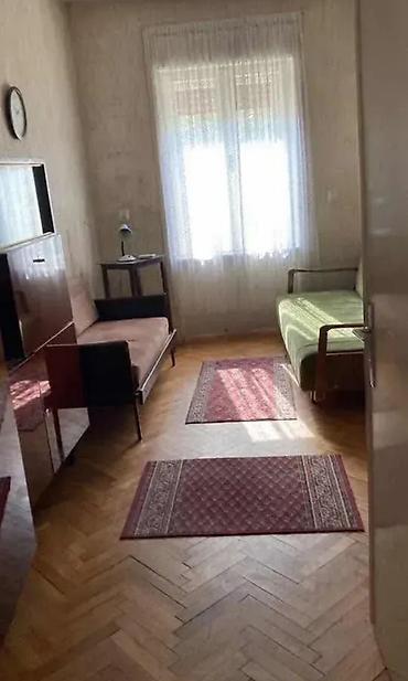 Kuće na prodaju: Trosobna kuća, 8 minuta od centra. Ima nusprostorije ( letnja kuhinja — 16