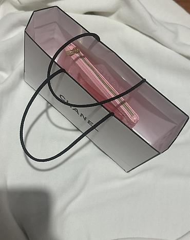chanel qiymeti: Chanel Маленькая косметичка в своем пакете Новая + кисточка для — 2