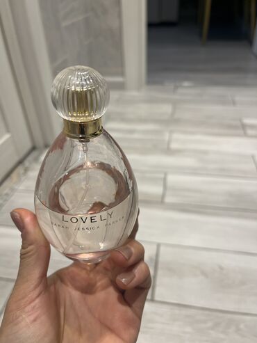 боди для взрослых: Продается парфюмерная вода LOVELY Sarah Jessica Parker 100 ml
