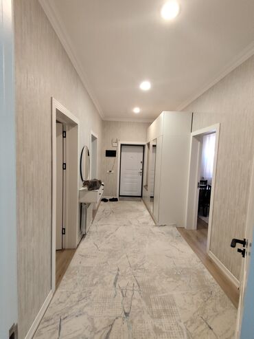 xacmazda kiraye evler 2021: Новые Сураханы 3 комнаты, 115 м², Нет кредита, Свежий ремонт