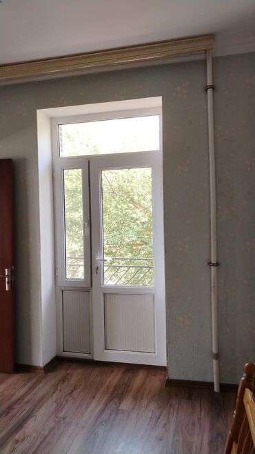 Otaqların satışı: 3 otaqlı mənzil – işıqlı və səliqəli planlama - Geniş zal: klassik — 20