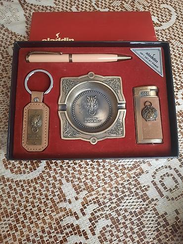masaustu dest: Aladdin “Gift Set by Paike” – premium hədiyyə dəsti Dəstin tərkibi: - — 1
