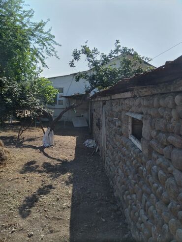 Həyət evləri və villaların satışı: 3 otaqlı, 65 kv. m, Kredit yoxdur, Orta təmir — 4
