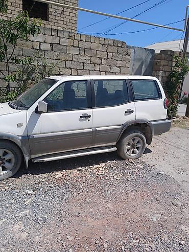 işlenmiş generatorlar: Nissan Terrona, 2.4 l, Benzin, 2001 il, Orijinal, İşlənmiş — 3