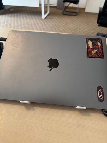 Digər Avtomobillər: İşlənmiş Apple MacBook, 13.3 ", Apple M1 Pro, 256 GB