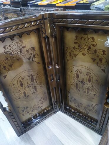 Nərdlər: Qoz ağacından hazırlanmış əl işi diplomat nərdlər.Daşı Zəri və Sumkasi — 12