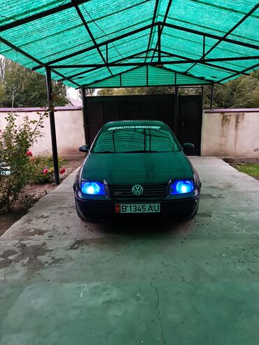 мерс 210 2003: Volkswagen Bora: 2003 г., 2 л, Автомат, Бензин