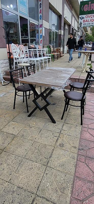 tel masa: Qonaq otağı üçün, Yeni, Açılmayan, Dördbucaq masa, 4 stul — 4