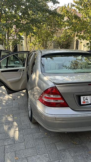 малибо 1: Mercedes-Benz C-Class: 2004 г., 1.8 л, Автомат, Бензин, Седан — 5