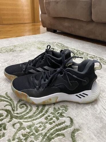 perlice za nakit beograd: Trainers, Adidas, size - 41.5