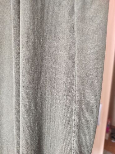 Džemperi, kardigani: Letnji kardigan, maslinasto zeleni. Velicina S, ali ga moze nositi — 3