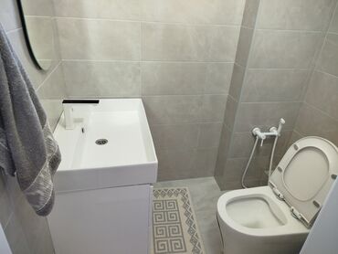 Долгосрочная аренда домов: 280 м², 7 комнат, Забор, огорожен — 18