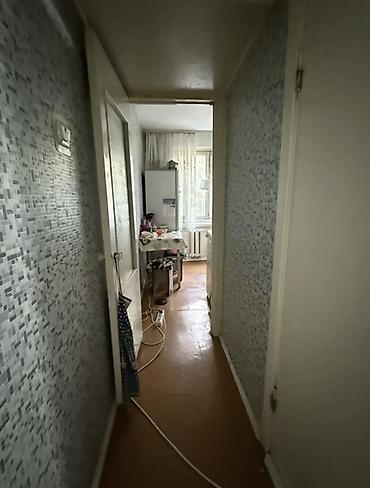 104 серия: 2 комнаты, 44 м², 8 мкр 104 серия, 2 этаж, Старый ремонт — 4