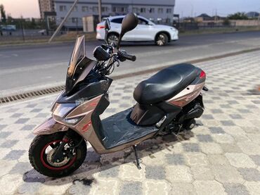 бак на мотоцикл: Продается скутер самурай 
состояние хорошее