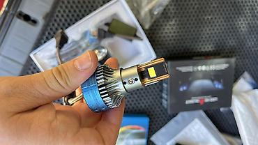 h4 led: Komplekt, Yaxın və uzaq vuran işıqlar Universal auto, 2026 il, Orijinal, Çin, Yeni — 4