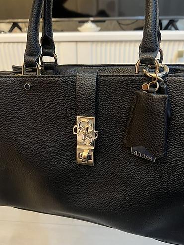 сумка guess: Женская сумка Guess - Цвет: черный, фактурная кожа (кожа) - Формат — 2