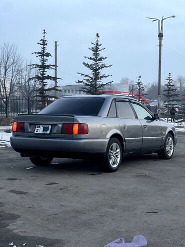 Audi: Audi A6: 1995 г., 2 л, Механика, Газ, Седан