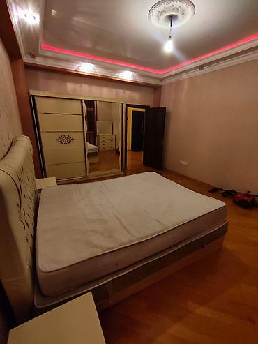 Mənzillər: 🏡 KİRAYƏ MƏNZİL ELANI 🏡 📍 Ünvan: 9-cu mikrorayon, Favorit marketin — 4
