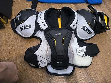 коньки bauer: Подростковая хоккейная экипировка Bauer / Easton / Warrior (можно — 2