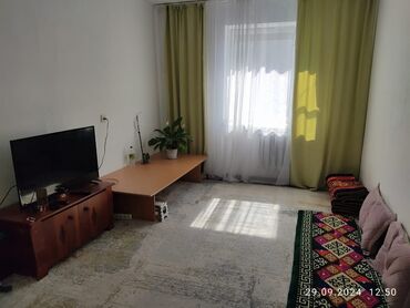 квартиру снят: 2 комнаты, 50 м², 105 серия, 3 этаж