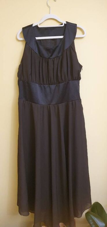 Haljine: Haljine L/XL veličina. Elegantne i svečane. Cena 900-1500din. Neke su — 6