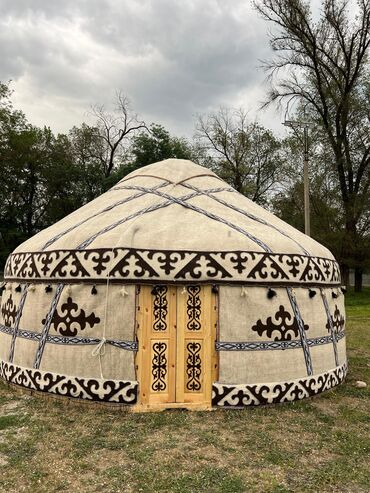 Аренда юрт: Аренда юрты, Каркас Деревянный, 85 баш, Казан, Посуда, С полом — 2