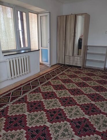 сдаю квартиру в джалал абаде: 1 бөлмө, Чогуу жашоосу жок, Жарым -жартылай эмереги бар